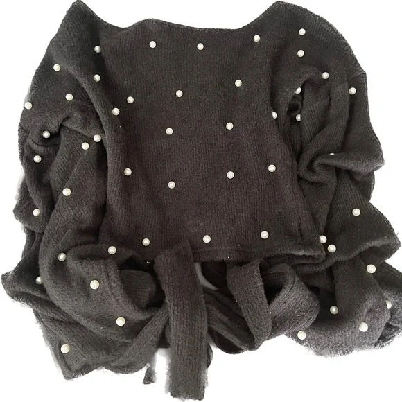 The Love Sweater - Picture 3 of 3